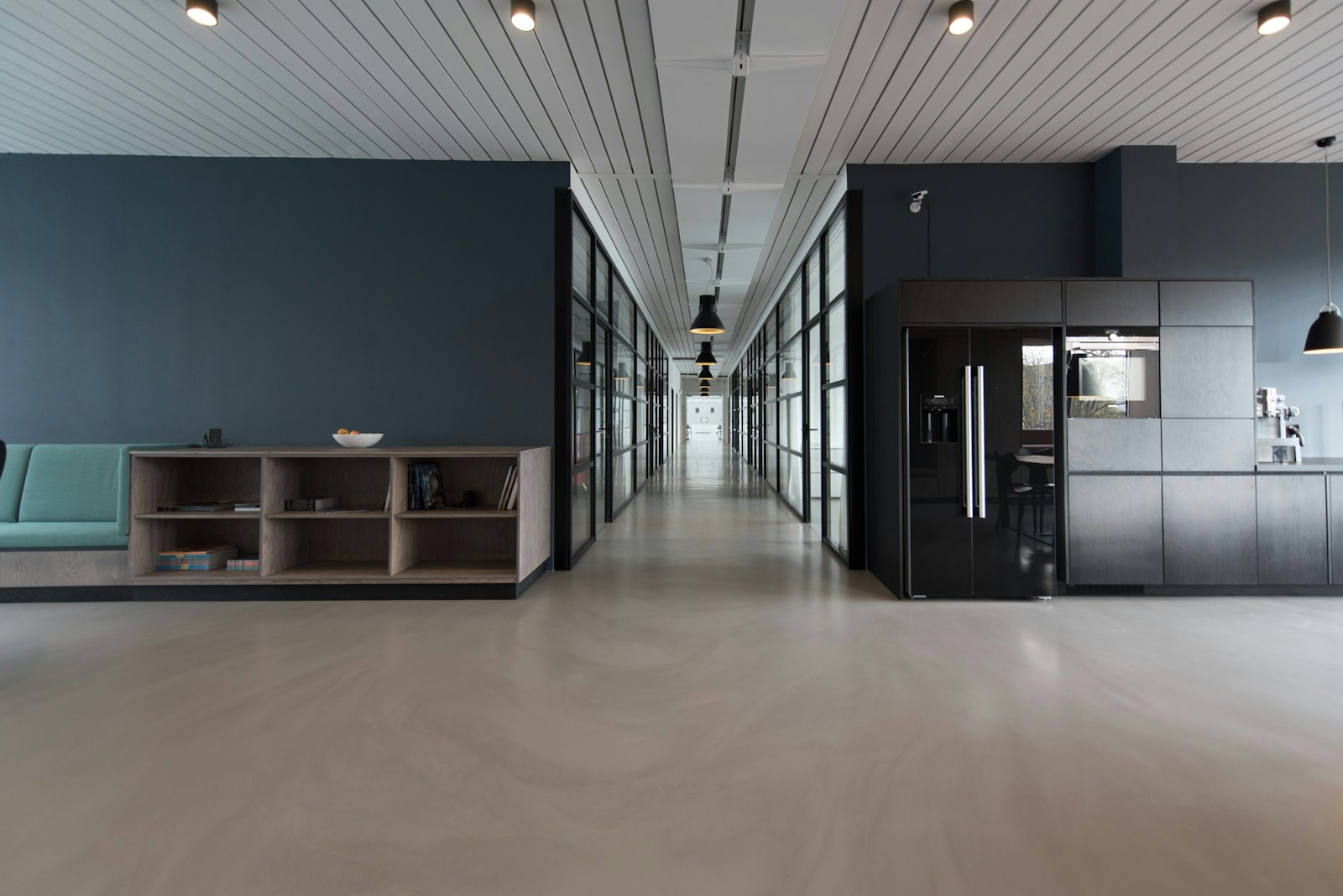 Expert witness office
